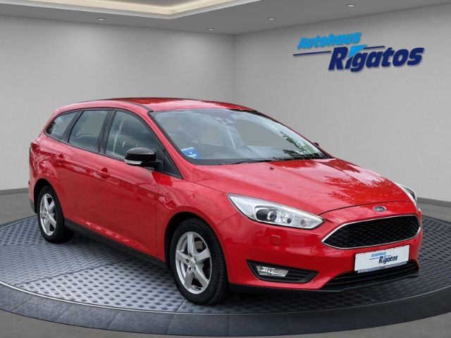 Ford Focus 1.5 EcoBoost Xenon, Navi, Einparkhilfe, Kl