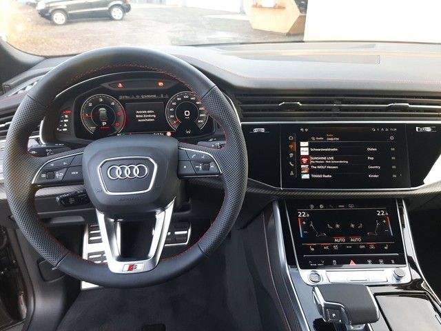 Fahrzeugabbildung Audi Q8 S line 50TDI PANO AHK Laser StdHz B&O 23"