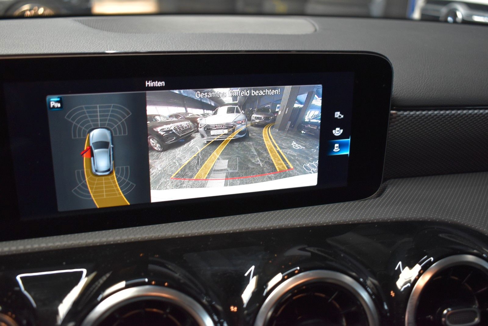 Mercedes-Benz A 250 KAMERA NAVIGATION WIDESCREEN SHZ PDC foto 3