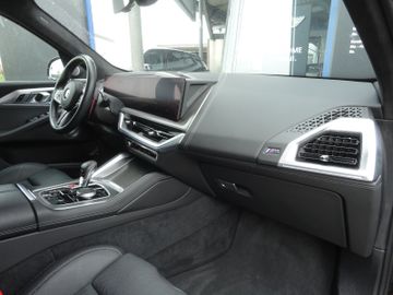 BMW XM - 10