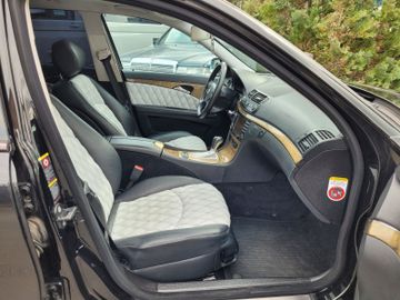 Mercedes E 280 - 12