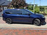 Chrysler Pacifica Touring Plus S 2019   - Chrysler Pacifica aus 2019