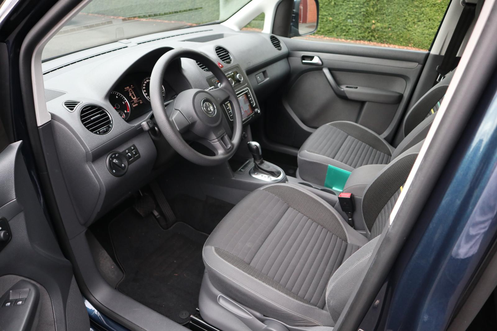 Volkswagen Caddy Maxi 1,6 TDI DSG*rollstuhlgerecht*Wenderam