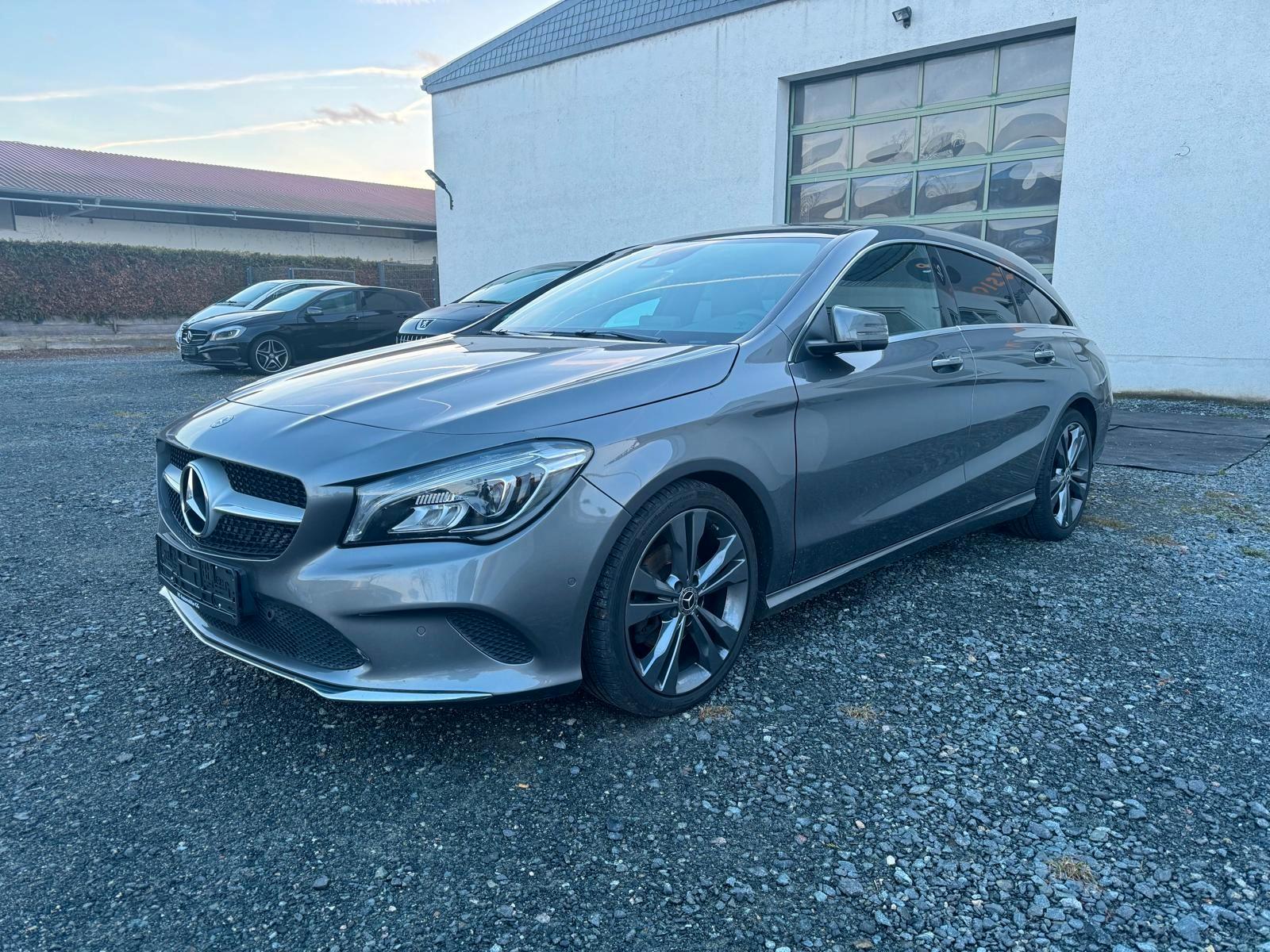 Mercedes-Benz CLA 220 d DCT Urban Shooting Brake