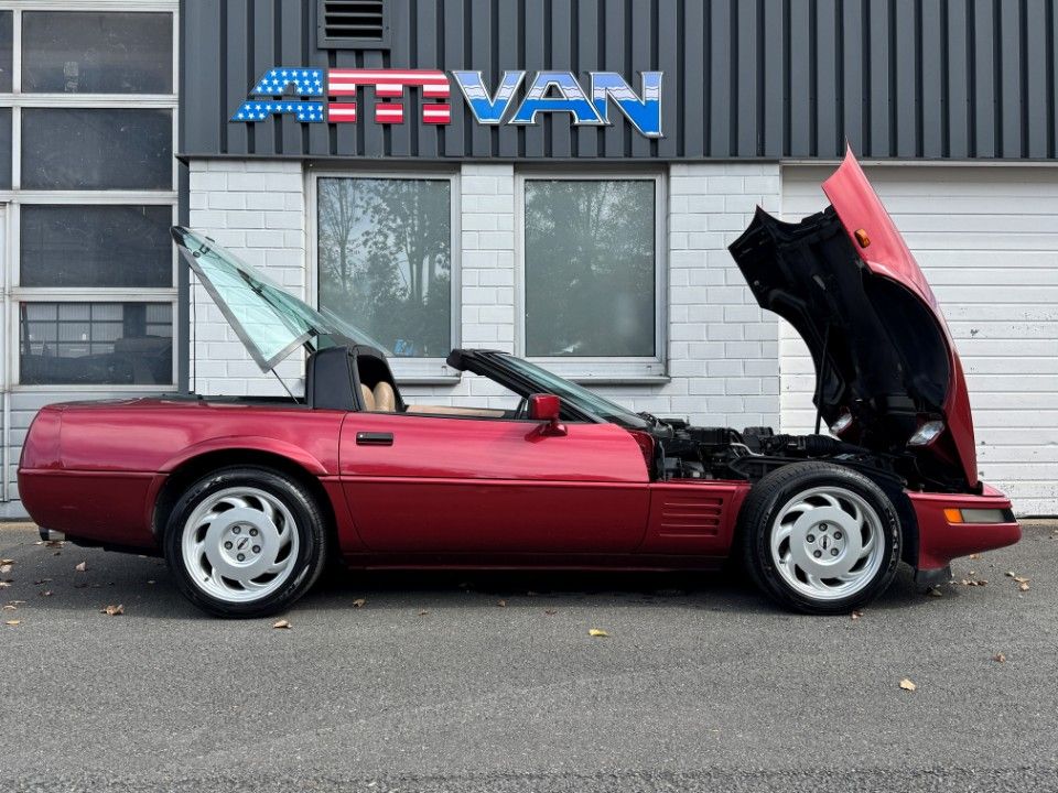 Fahrzeugabbildung Corvette C4 Targa 5.7 TPI Schweiz Import H Zulassung