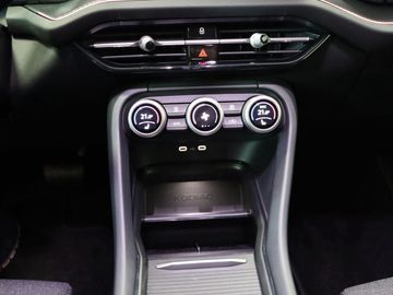 Skoda Kodiaq 1.5 TSI 7-Sitze Matrix Navi AHK