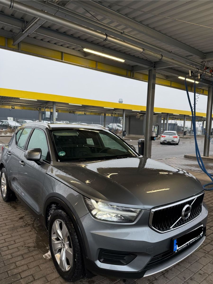 VOLVO XC 40