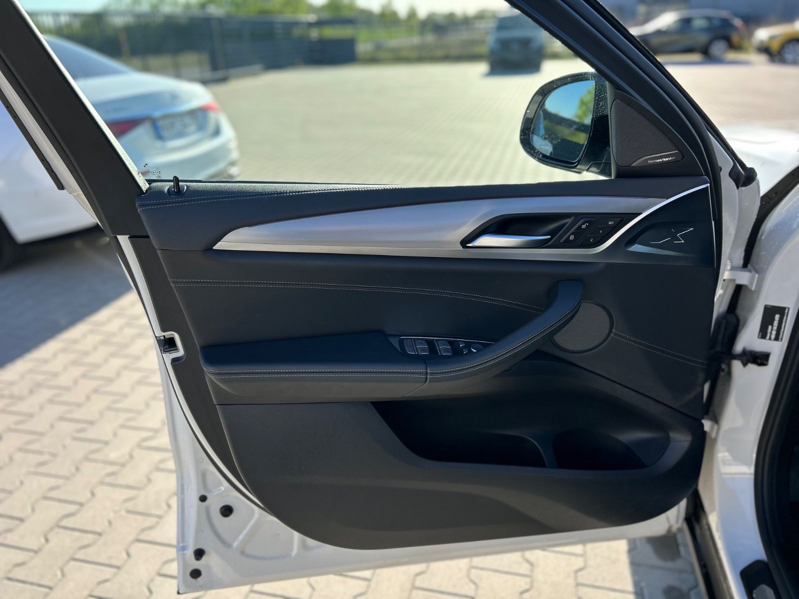 BMW X4 20d xLine -HUD-ACC-Pano-Memory-H&K-AHK-20Zo foto 7
