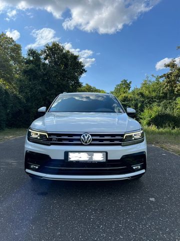 Volkswagen VW Tiguan 3x R-Line 240PS Panorama DSG, Ma...