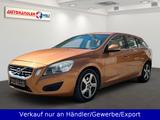 Volvo V60 Kombi 2.4d 1.Hand Xenon SHZ Navi Kamera AHK - gebrauchte Volvo V60 aus dem Jahr 2011