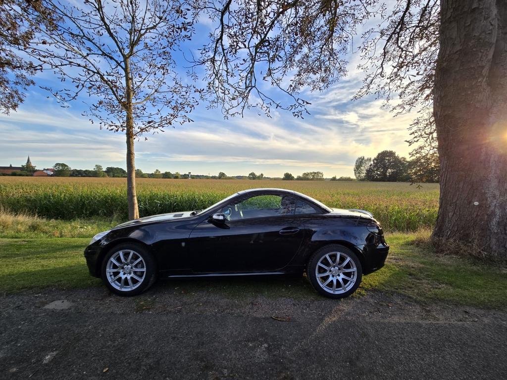Mercedes-Benz SLK 350