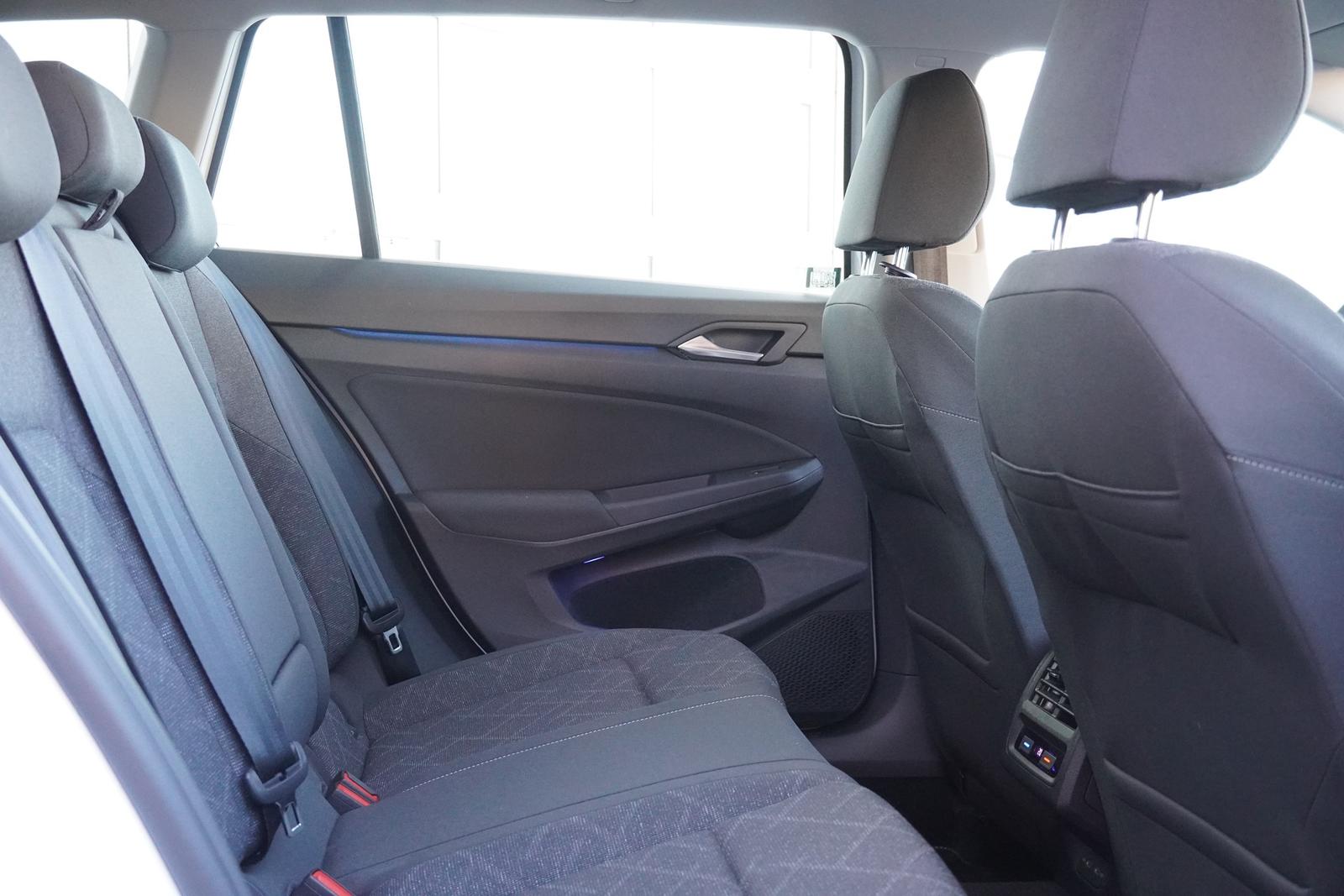 Volkswagen Golf VIII Variant 2.0 TDI DSG Life LED ACC Navi, миниатюра 29