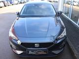 Seat Leon eTSI FR-Line Virtual RFK PDC AHK - Seat Leon: R