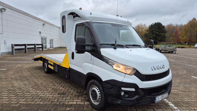 Iveco Daily Abschleppwagen, Autotransporter