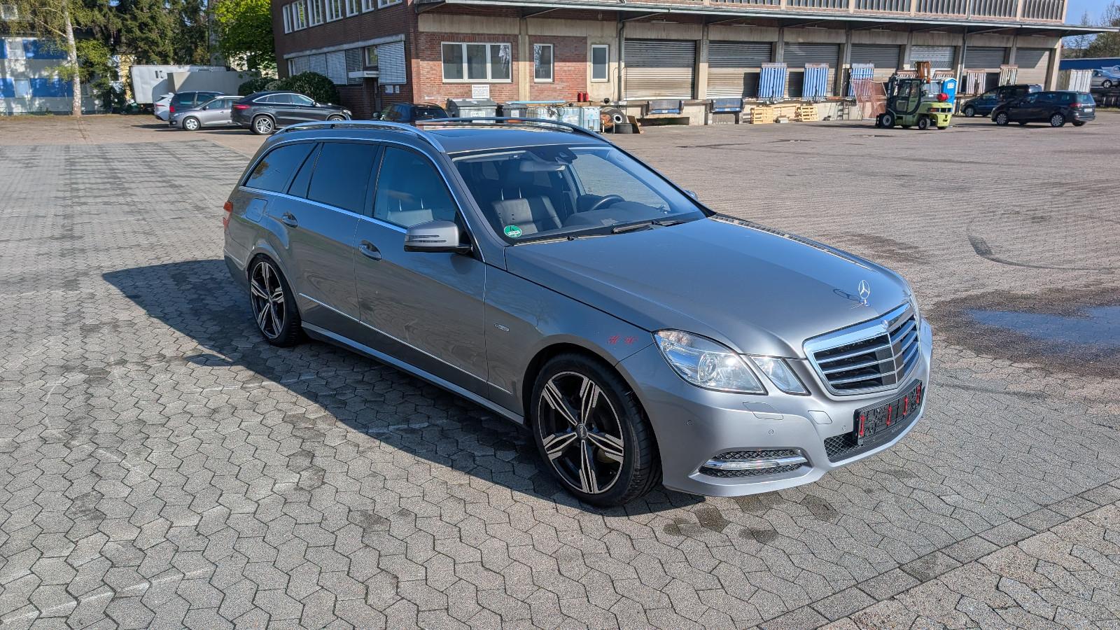 Mercedes-Benz E 350 E T-Modell E 350 CDI
