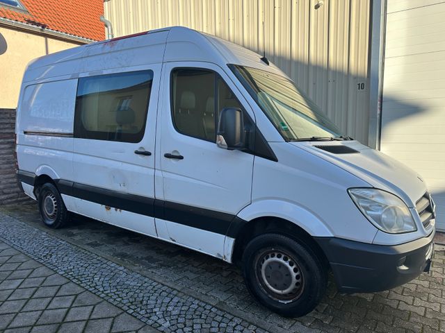 Mercedes-Benz Sprinter II Kasten 211 CDI  6-Sitze, 148000 km