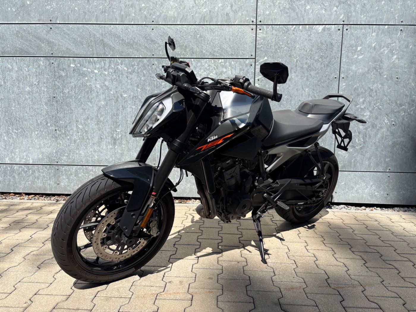 Fahrzeugabbildung KTM 790 Duke Quickshifter Lenkerendspiegel