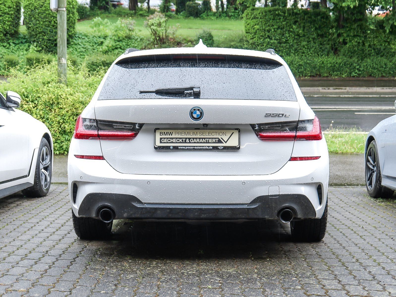 BMW 330 - Bild 12