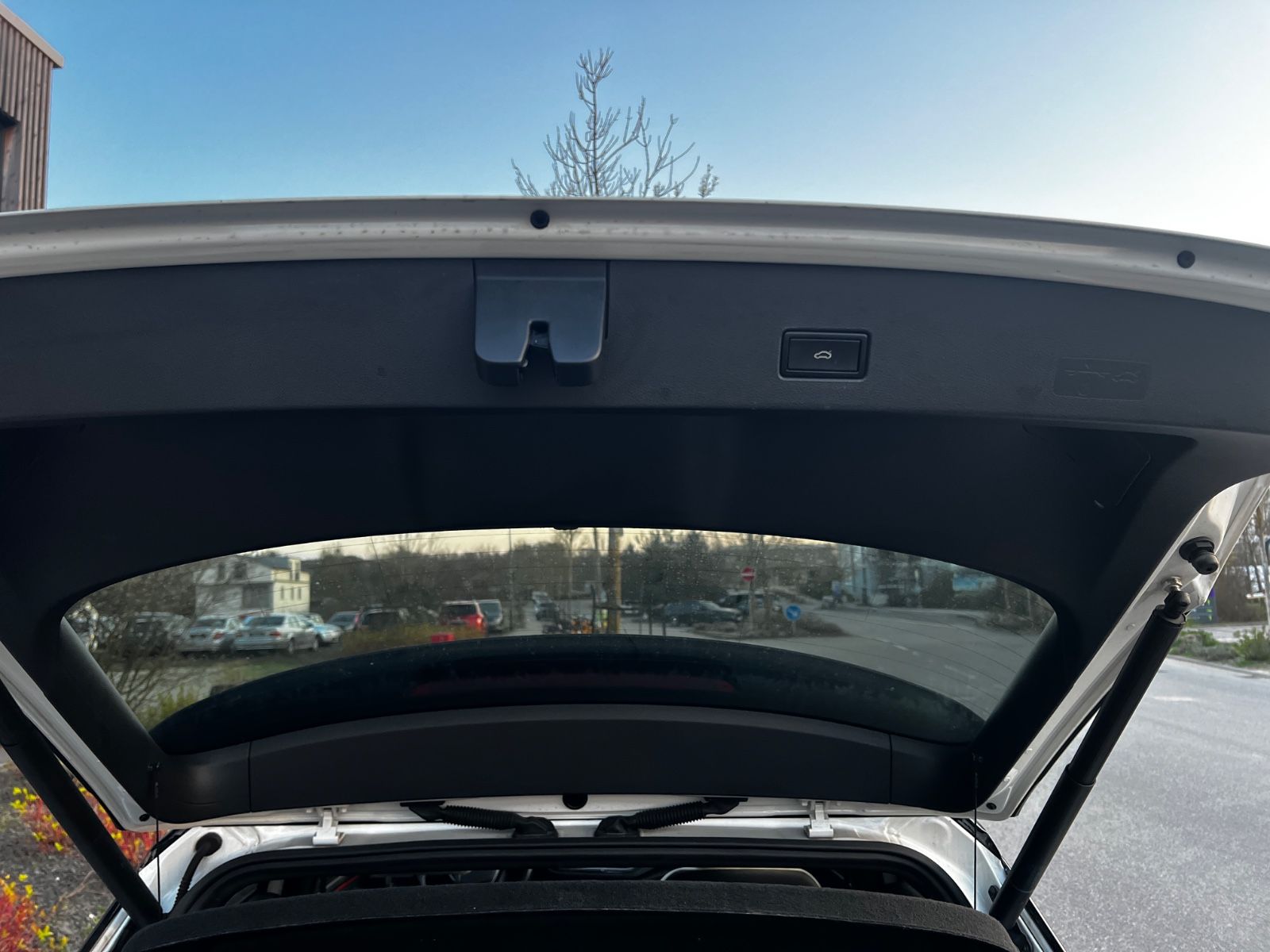 Volkswagen T-Roc 2.0 TDI DSG Sport Pano Kam foto 9