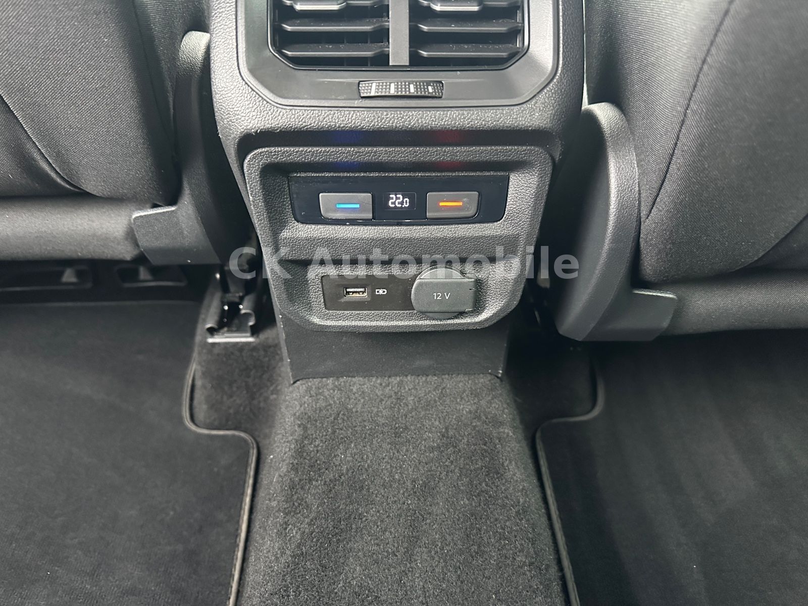Fahrzeugabbildung Volkswagen Tiguan 2.0TDI Highline BMT 4Motion/DSG/Navi/LED