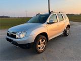 Dacia Duster 1.6 AHK Zahnriemen Neu - Dacia Duster aus 2011