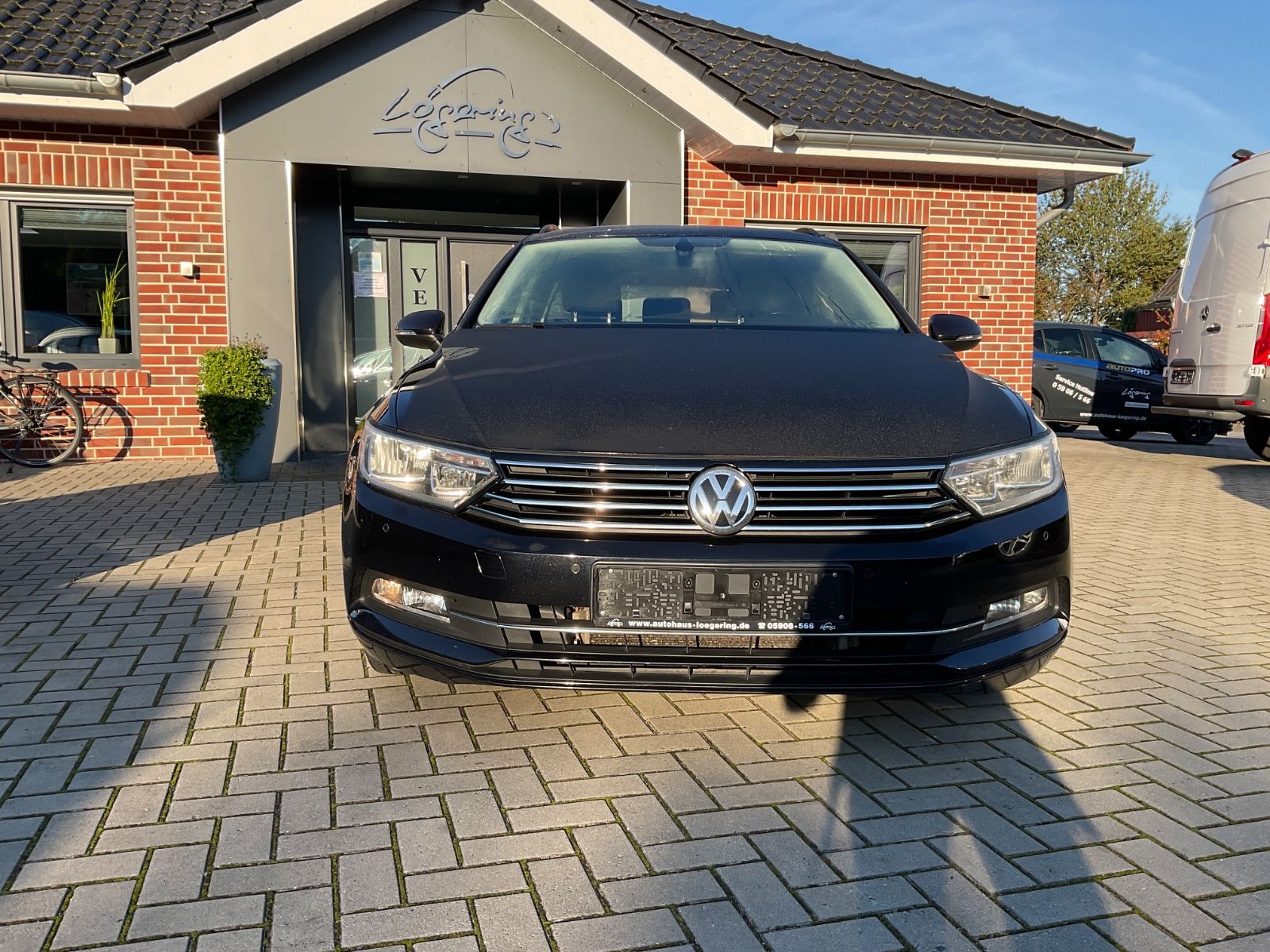 Fahrzeugabbildung Volkswagen Passat Variant 2.0 TDI DSG Comfort,AHK,Navi,ACC