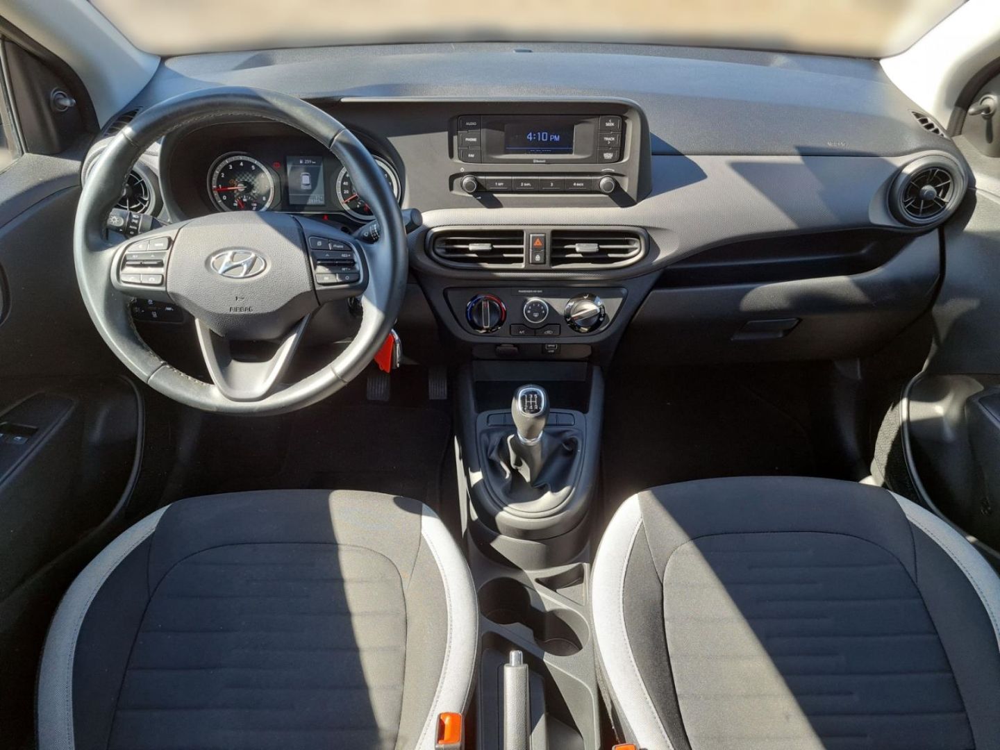 Fahrzeugabbildung Hyundai i10 New MJ21 1.0 Benzin M T Select