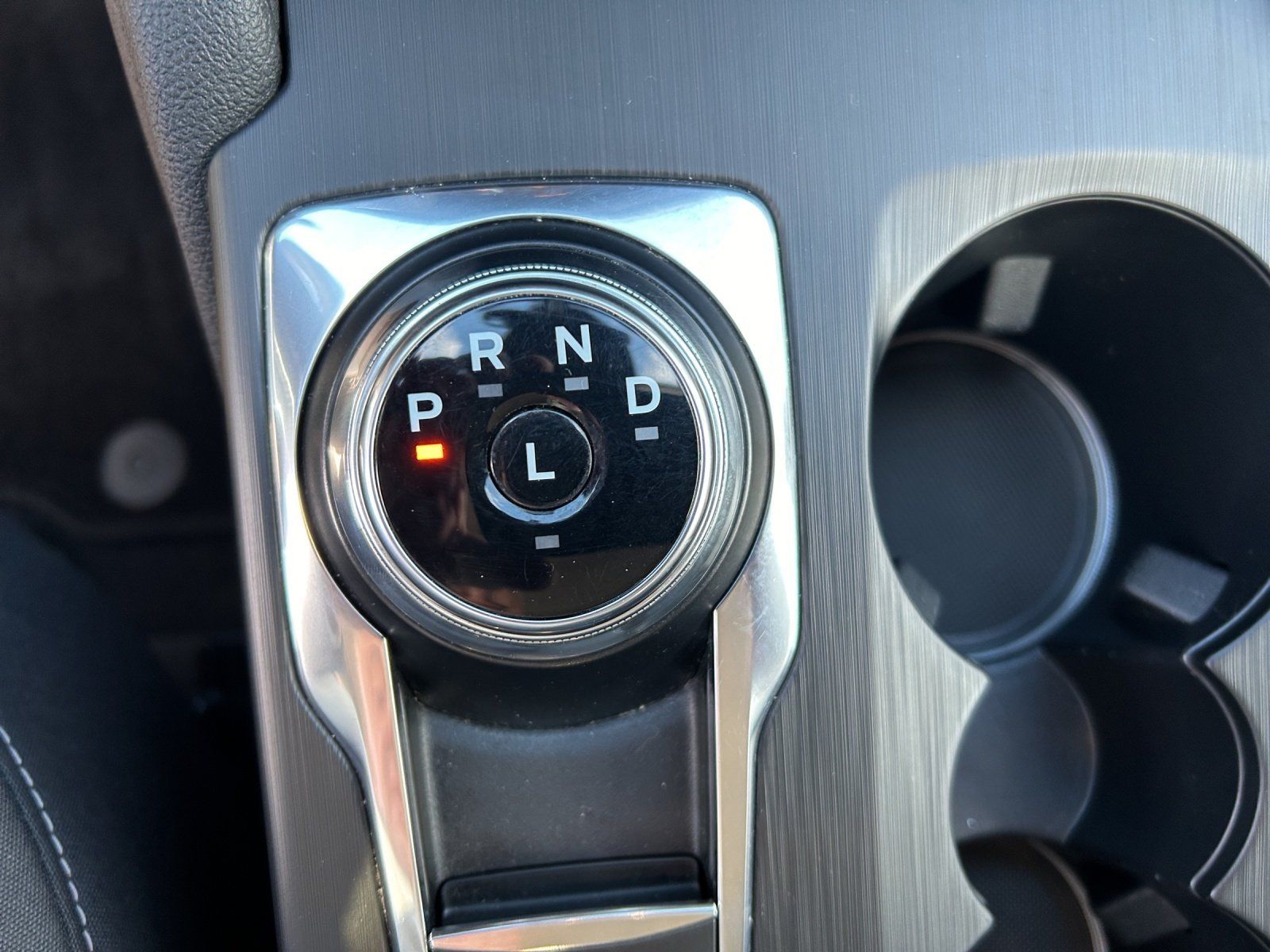Fahrzeugabbildung Ford Kuga Titanium PHEV AHK-abnehmbar Navi Soundsyste
