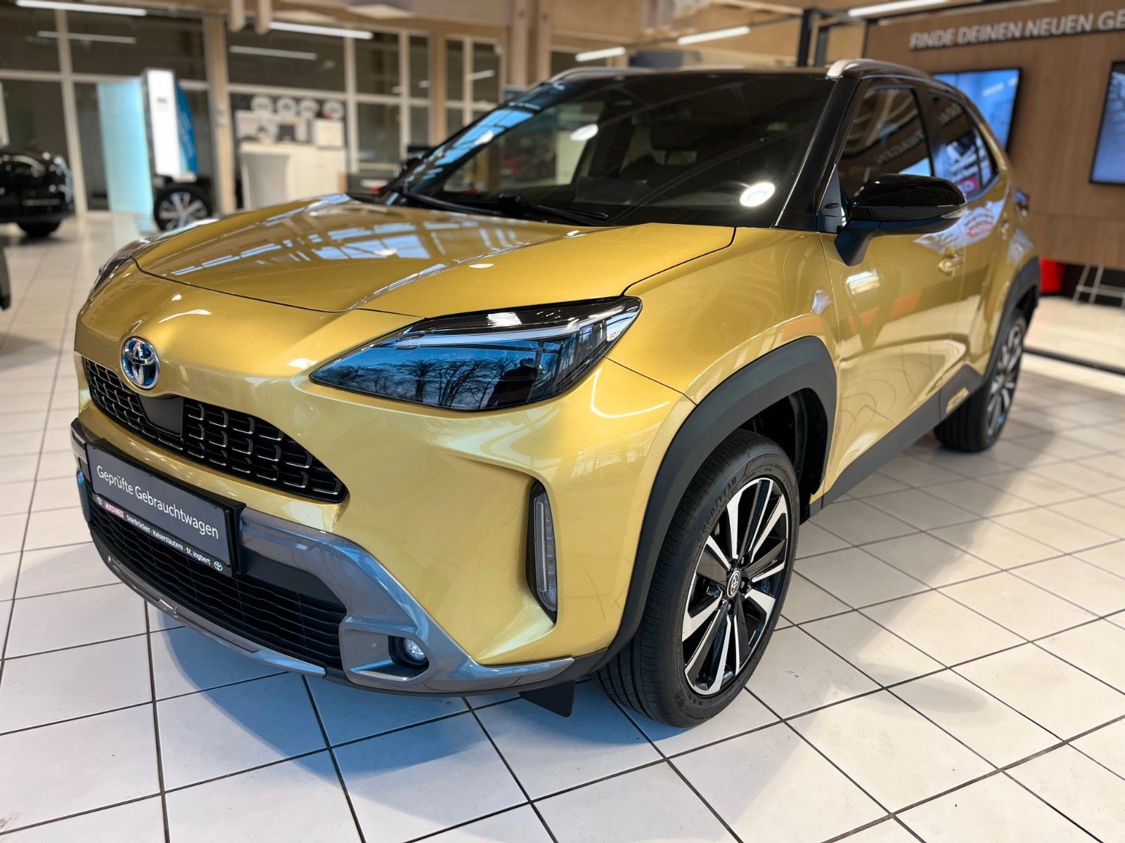 Fahrzeugabbildung Toyota Yaris Cross Premiere Edition Allrad