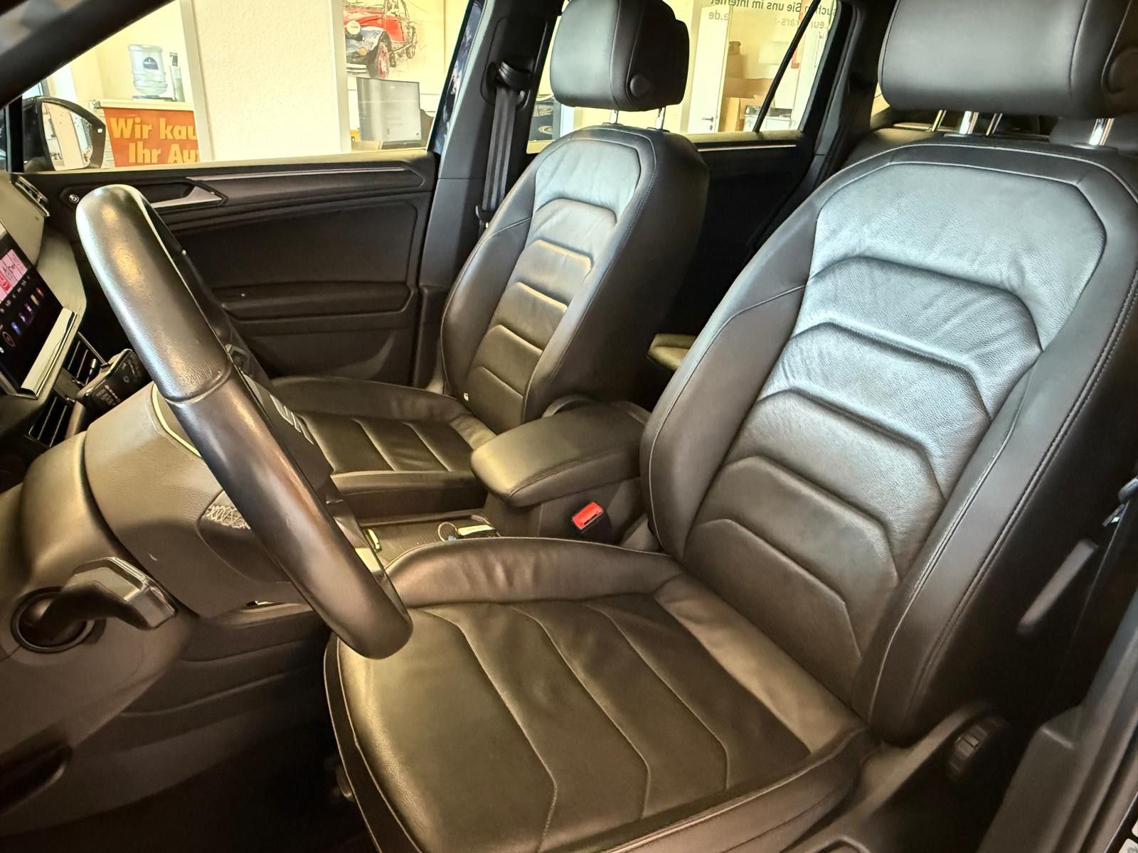 Fahrzeugabbildung SEAT Tarraco Xcellence/ PANORAMA/LEDER/AHK