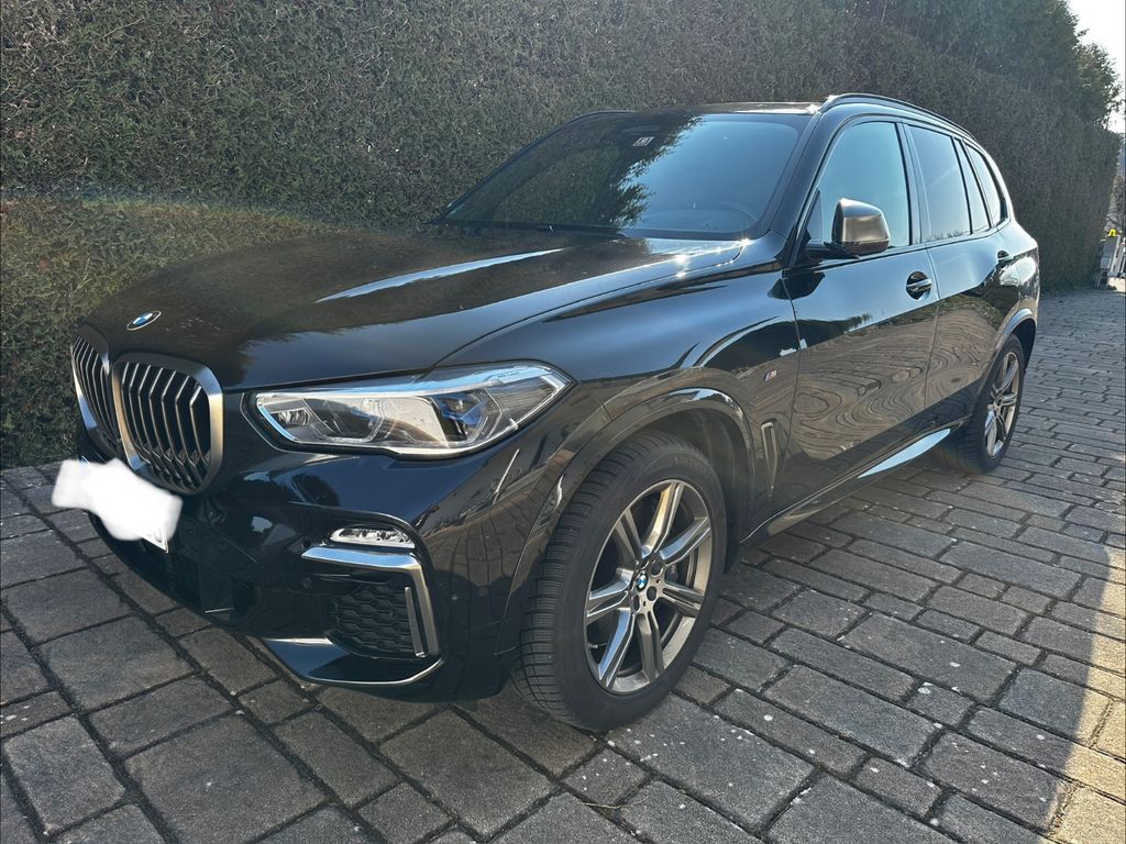 Image of BMW X5 M50