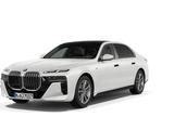 BMW 740d xDrive M SPORT Panorama Sky Lounge Driving 