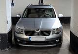 Skoda Superb 3.6 V6 DSG 4x4 Elegance Combi "Scout" - Skoda Superb aus 2014 mit Benzin-Antrieb: Kombi