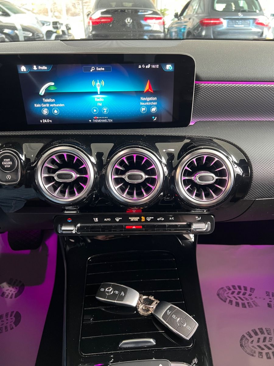 Fahrzeugabbildung Mercedes-Benz A 200 Lim. *AMBIENTE*LEDER-BRAUN* Exclusive *