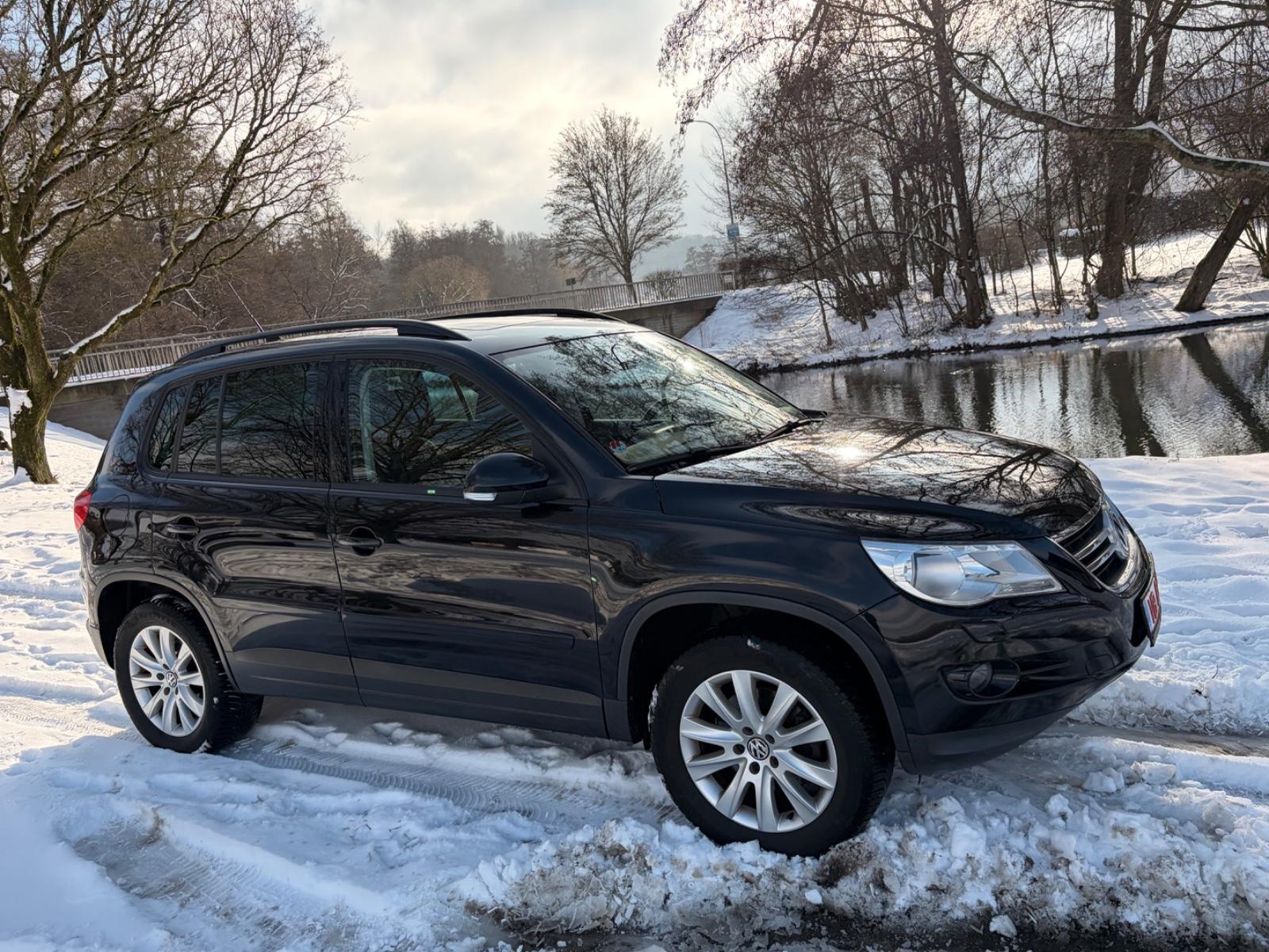 Volkswagen Tiguan Track Field 4Motion ORG 149Tkm Motor Neu!