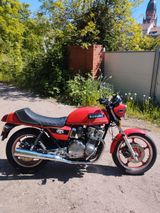 Suzuki GSX 750 E - SUZUKI GSX 750 E