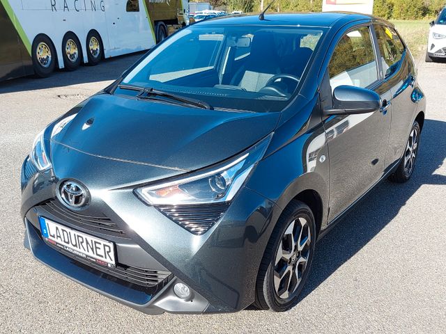 Aygo x-play Team Deutschland