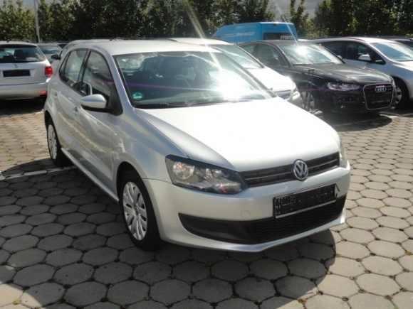 Volkswagen Polo V  5-Türer Navi Sitzheizung TÜV NEU !