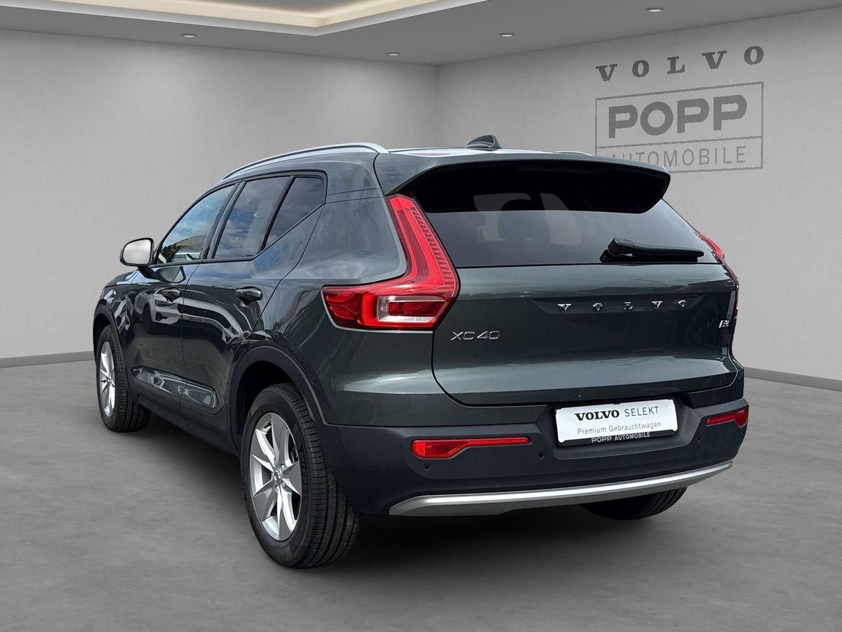 Volvo XC40 B3 FWD Core 18" ACC CAM DAB LED LHZ imagem 3