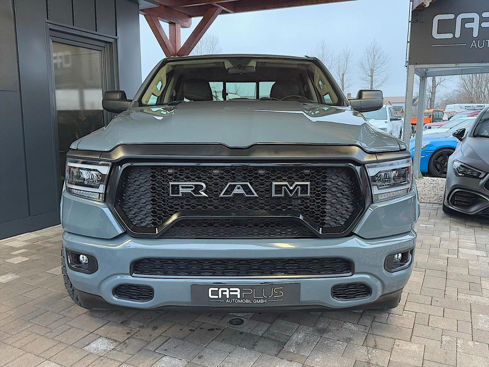 Fahrzeugabbildung Dodge RAM 5.7 V8 HEMI NightEdition 4x4 LONGBED eTorque