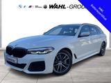 BMW 530e TOURING M SPORTPAKET AHK HEAD-UP HIFI PANO  - mit Hybrid-Antrieb: Kombi, Sportpaket