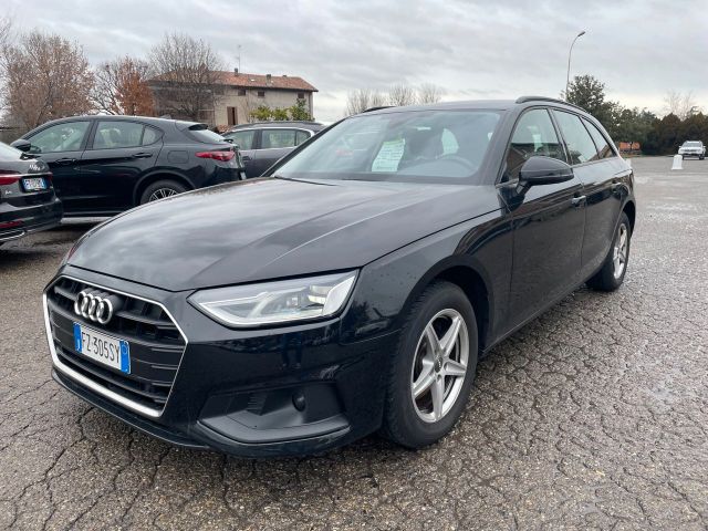 Audi A4 Avant 35 TDI MHEV 163 CV S tronic Busine