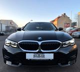 BMW 320d Touring Sport Line *Navi/Kamera/Teilleder* - BMW 320 Gebrauchtwagen in Saarbrücken