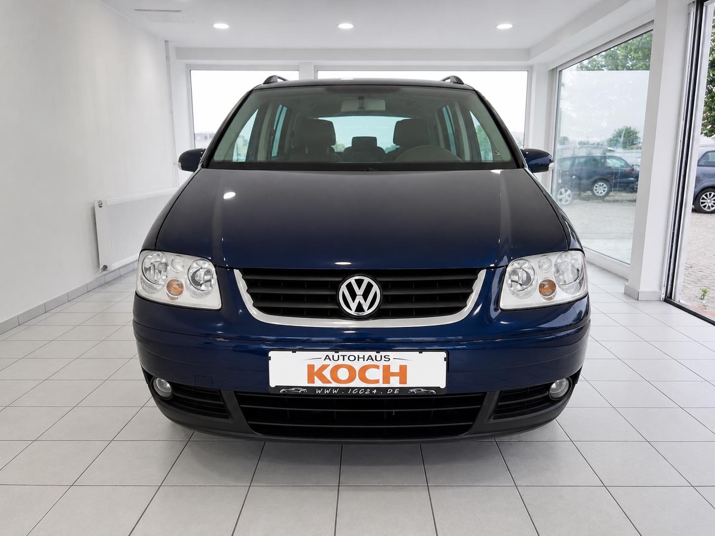 Volkswagen Touran Highline/ TÜV NEU / AUTOMATIK