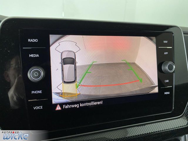T-Cross 1.5 TSI DSG R-Line NAVI KLIMA AHK LED