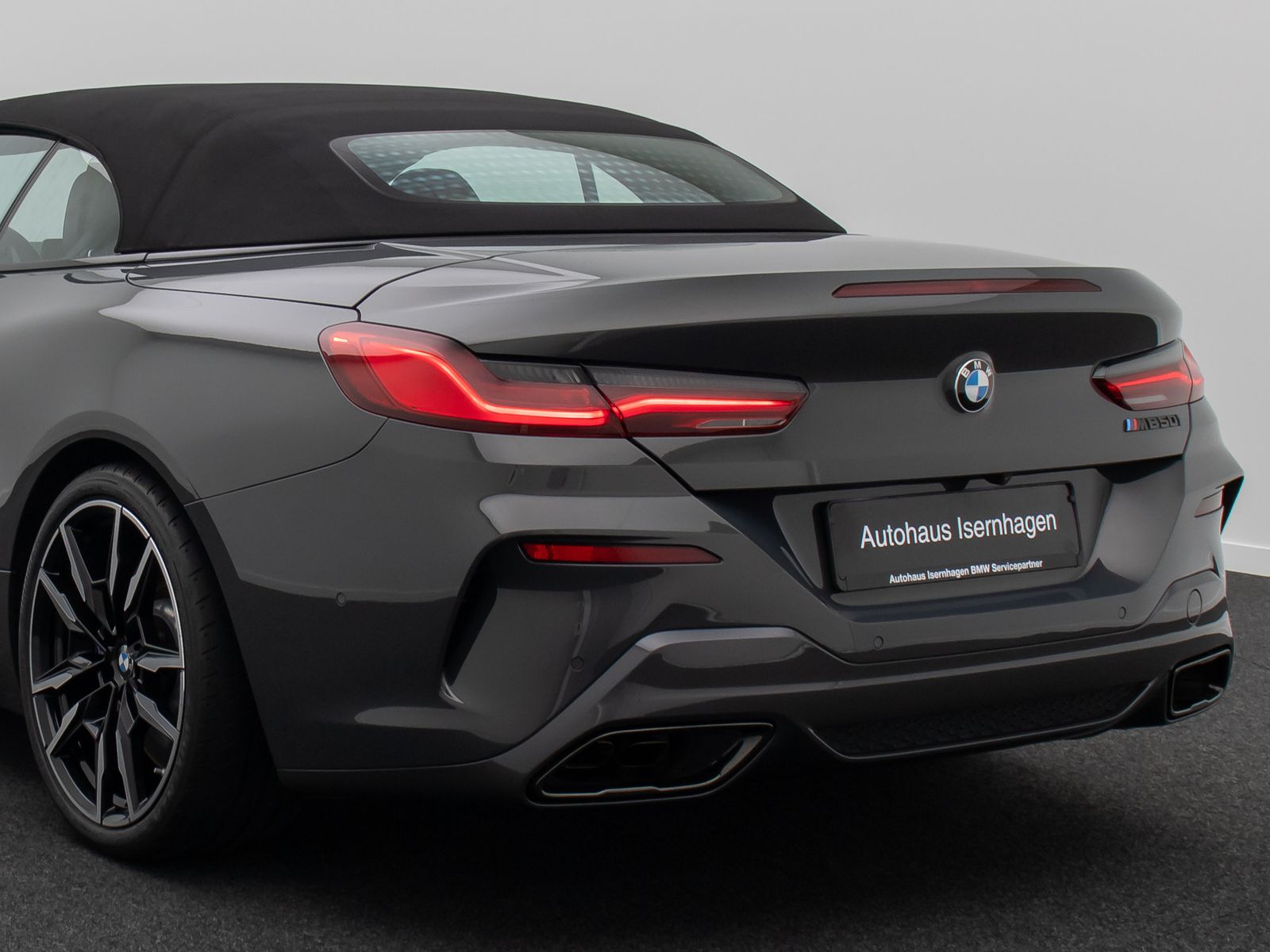 Fahrzeugabbildung BMW M850i xD Cabrio Individual SoftCl 360° Laser 20"