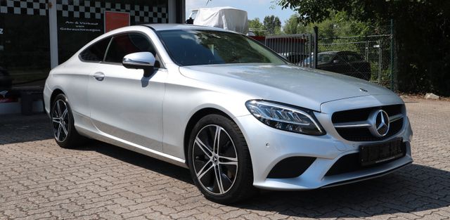 Mercedes-Benz C 220d Coupe Navi/Teilleder/360° Kamera