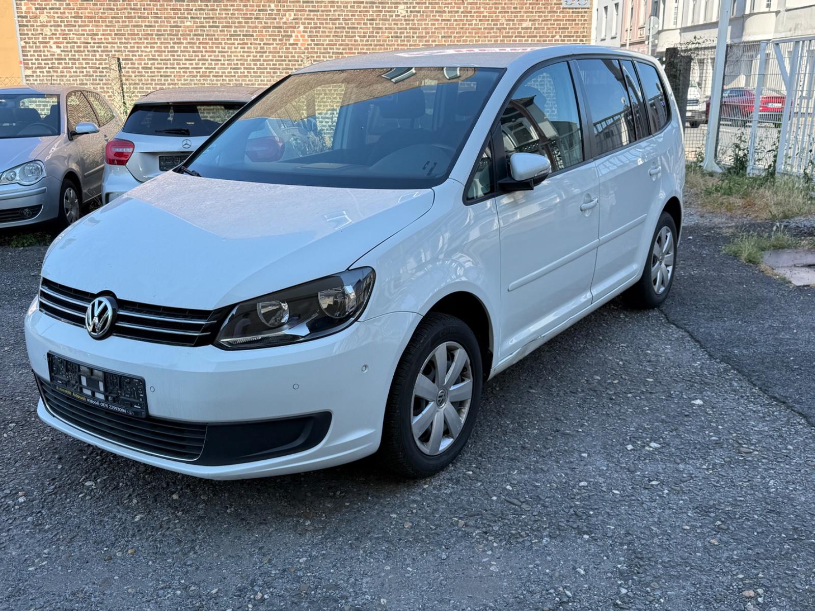 Volkswagen Touran ComfortlineBMT 2.0 TDI Automatik 7-Sitzer