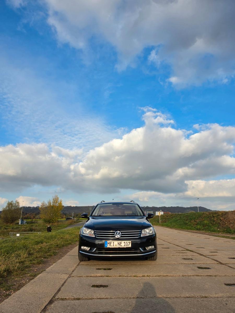 Volkswagen Passat 2012 — photo 14
