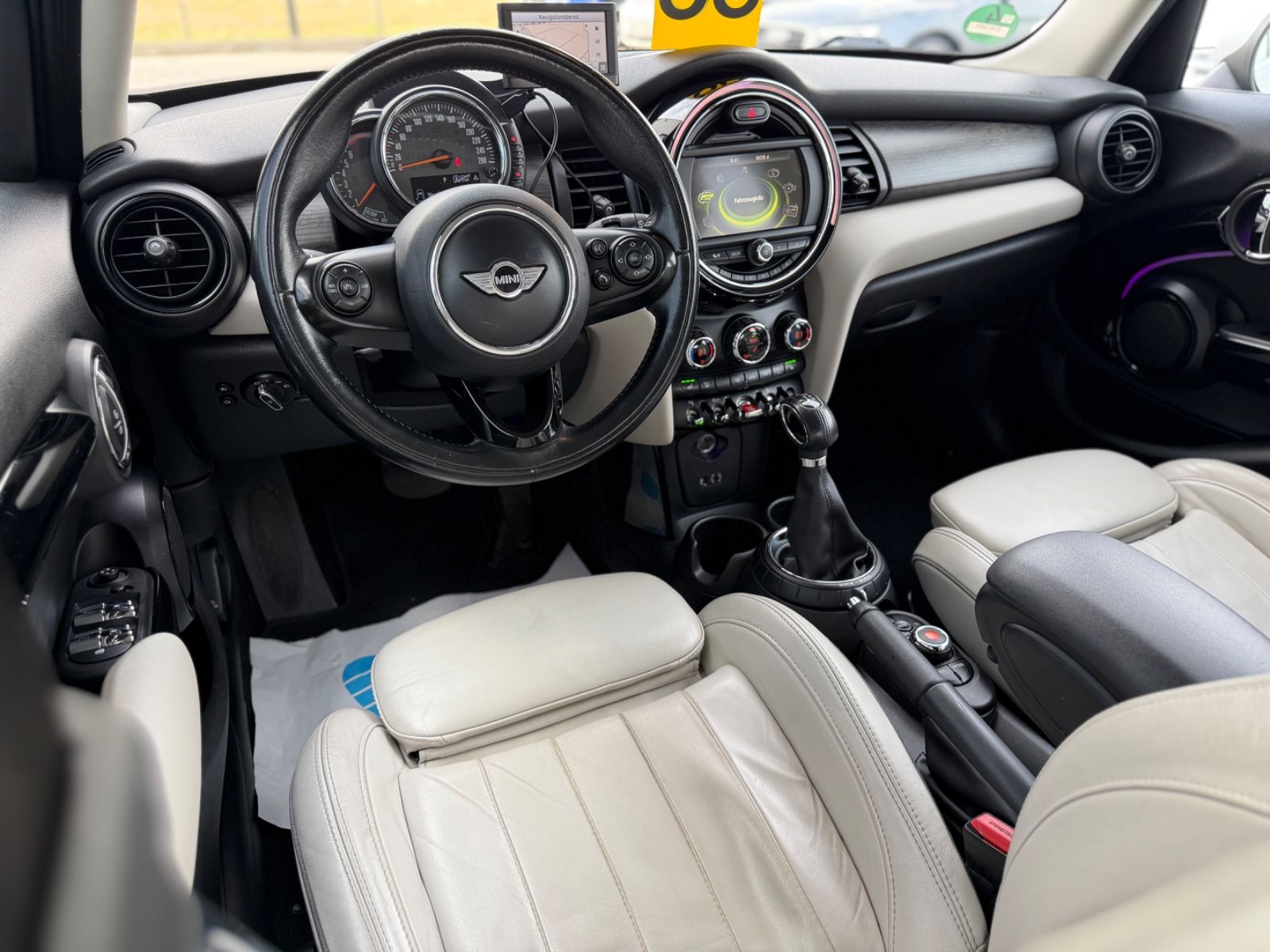 Cooper S Aut. Pepper Leder Navi Tüv&Service NEU